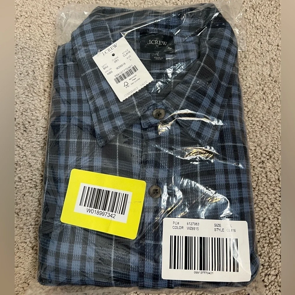 NWT! J. Crew Navy Blue Sky Plaid Waffle Dobby Shirt. Size Large.